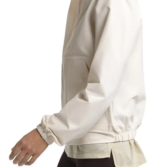 NWT The North Face Women's Willow Stretch Jacket in White Dune